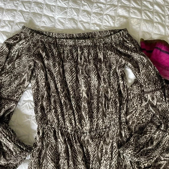 Anthropologie blank snake off shoulder romper - Picture 4 of 9